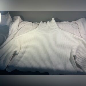 SHEIN White Ribbed Turtleneck Sweater